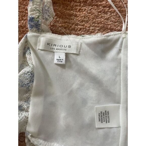 Kirious Los Angeles Embroidered Floral Crop Top L Ruffle Straps Tie Back NWT - Picture 3 of 8
